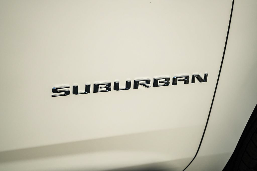 New 2026 Chevrolet Suburban LS w/ Max Trailering Package AWD/4WD image 8