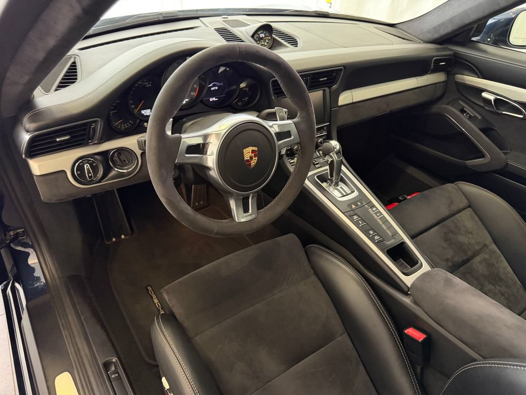 Certified 2015 Porsche 911 GT3 RWD image 4