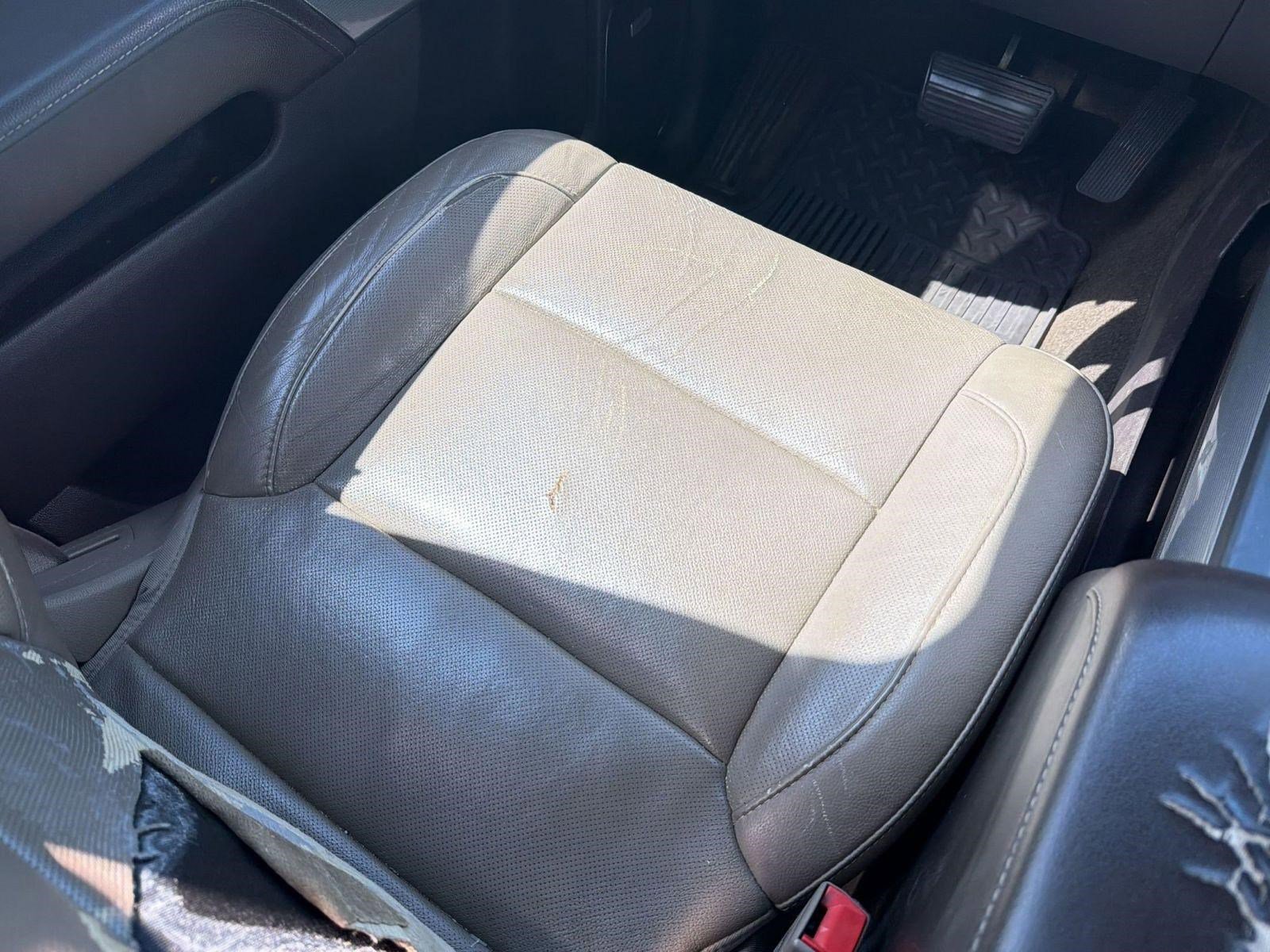 Used 2015 Chevrolet Silverado 2500 LTZ w/ LTZ Plus Package AWD/4WD image 29