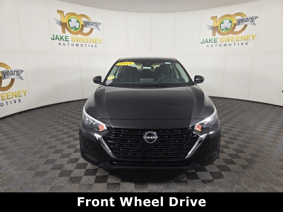 Used 2024 Nissan Sentra SV FWD image 2