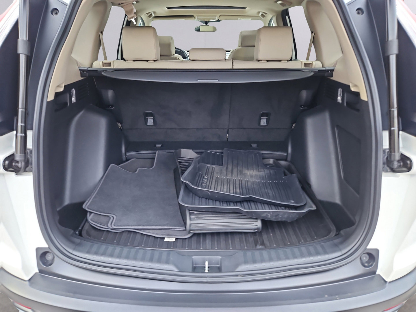 Used 2018 Honda CR-V Touring image 36