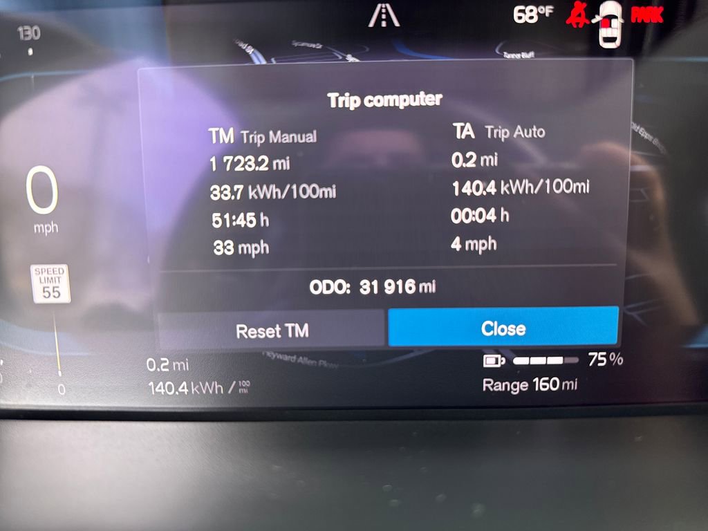 Certified 2023 Volvo C40 P8 Recharge Ultimate w/ Protection Package Premier image 20