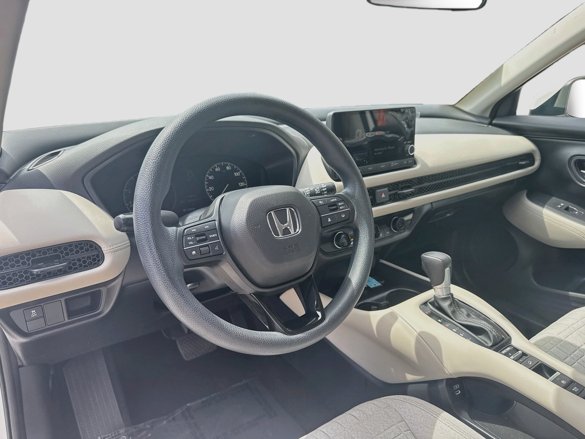 Certified 2025 Honda HR-V LX image 9