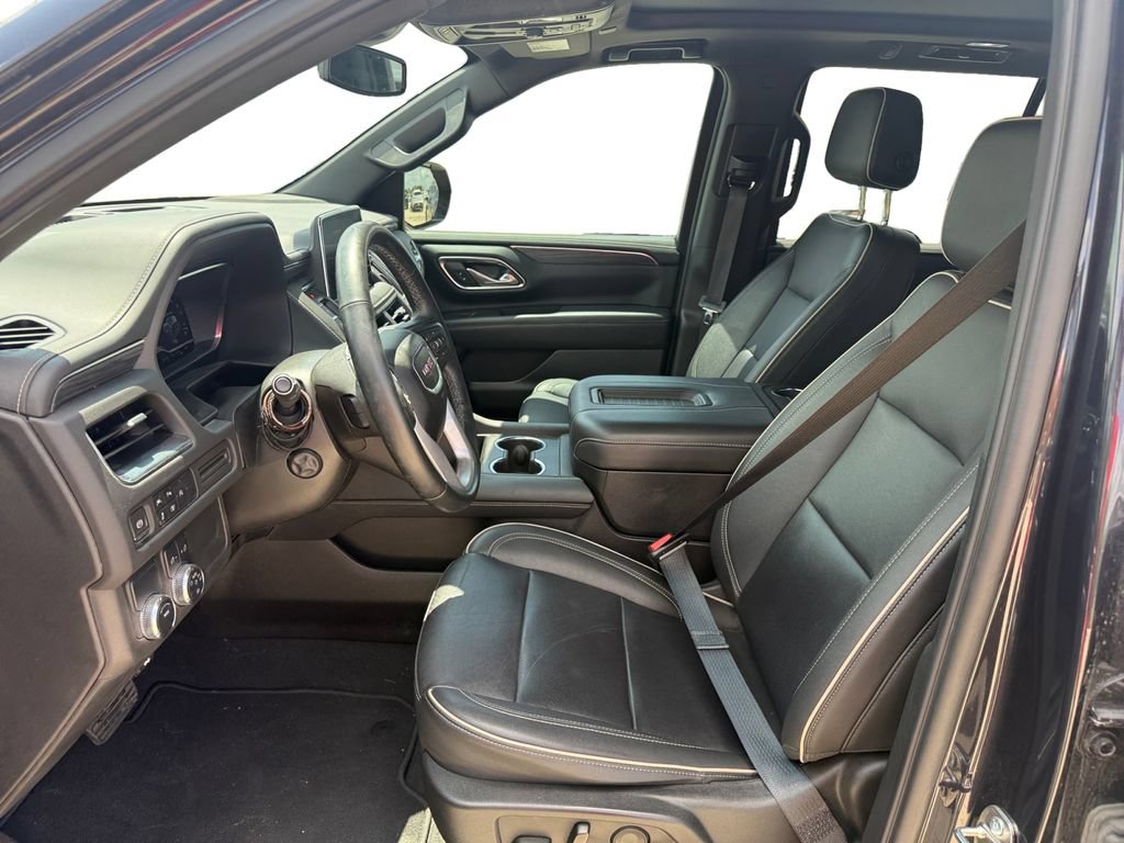 Used 2023 GMC Yukon SLT w/ SLT Premium Package RWD image 10