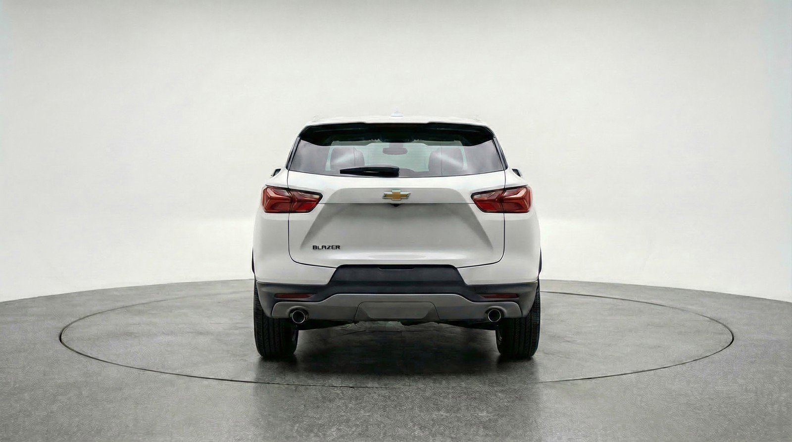 Used 2025 Chevrolet Blazer LT FWD image 7