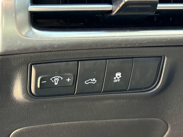 Certified 2025 Hyundai Santa Cruz SE image 21
