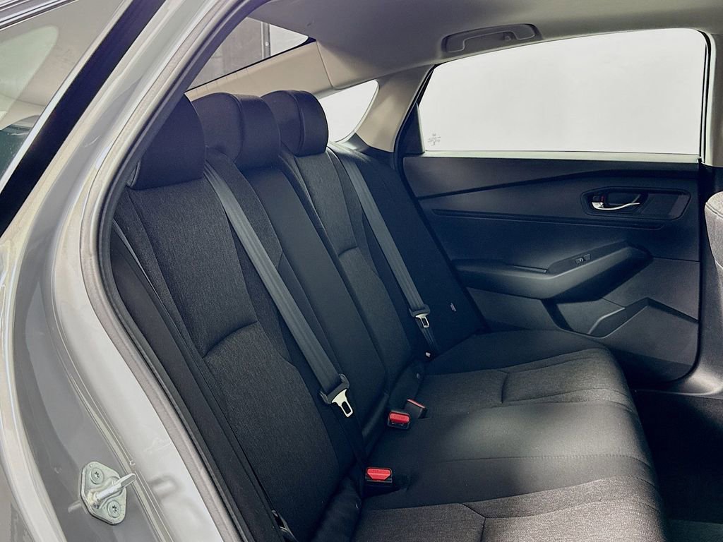 Certified 2025 Honda Accord SE image 27