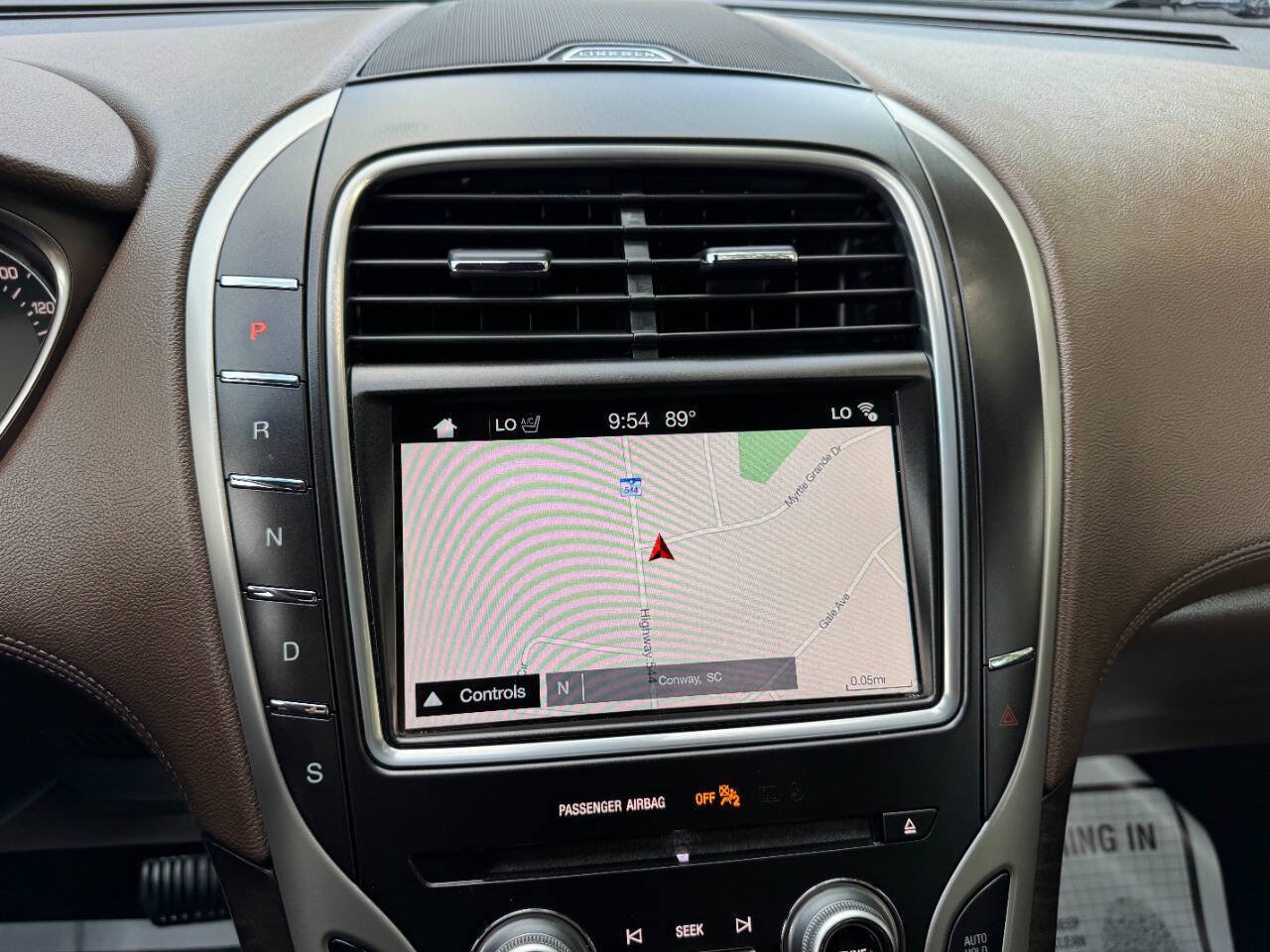 Used 2018 Lincoln MKX Reserve w/ Lincoln MKX Climate Package FWD image 15