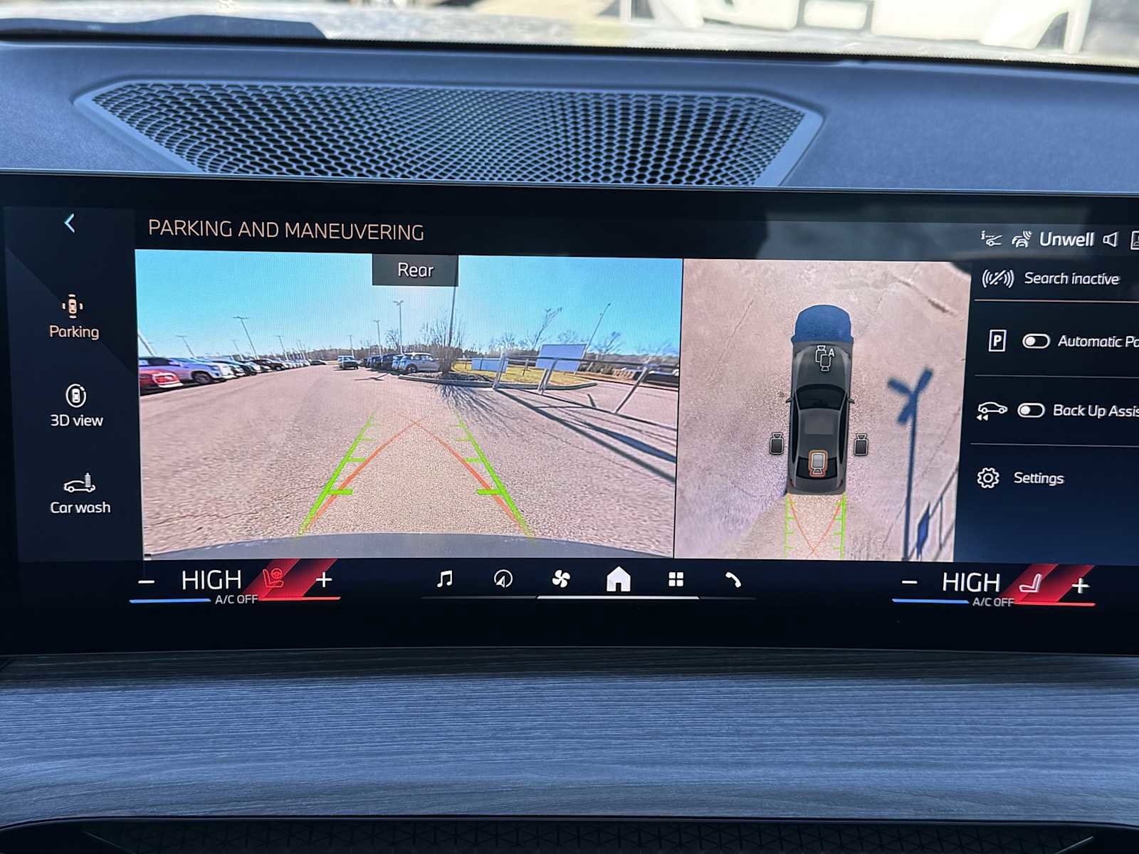 New 2026 BMW 330i xDrive Sedan w/ Premium Package image 28