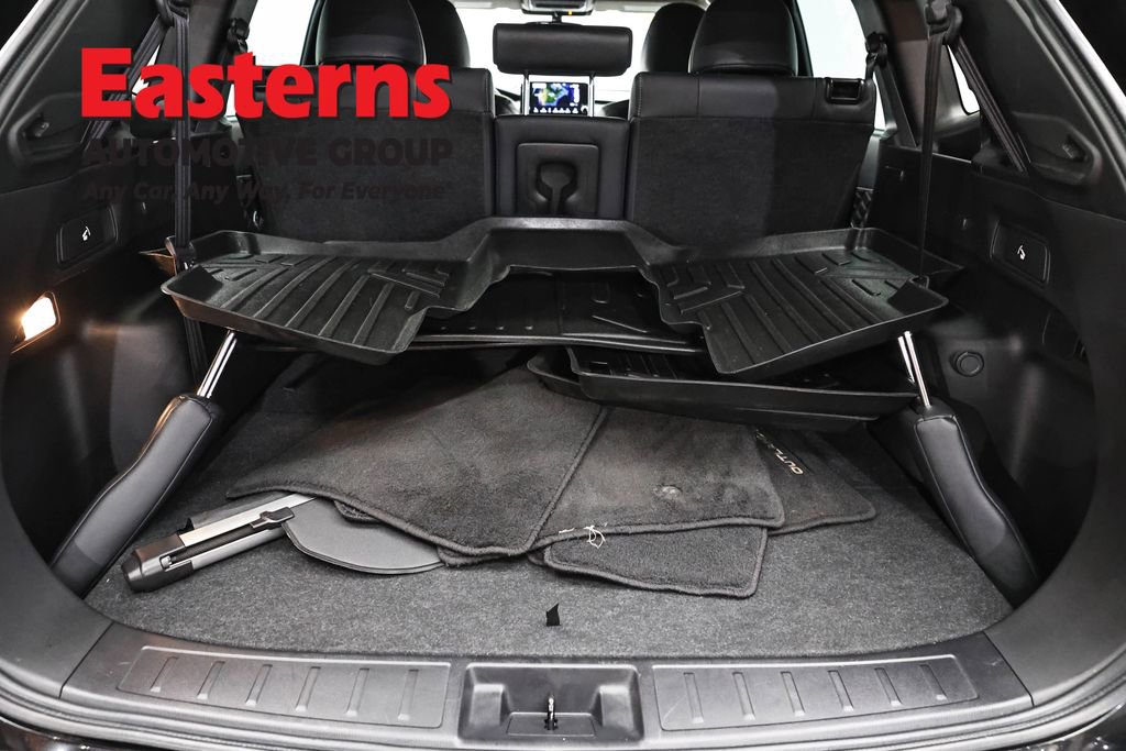 Used 2022 Mitsubishi Outlander SEL AWD/4WD image 9