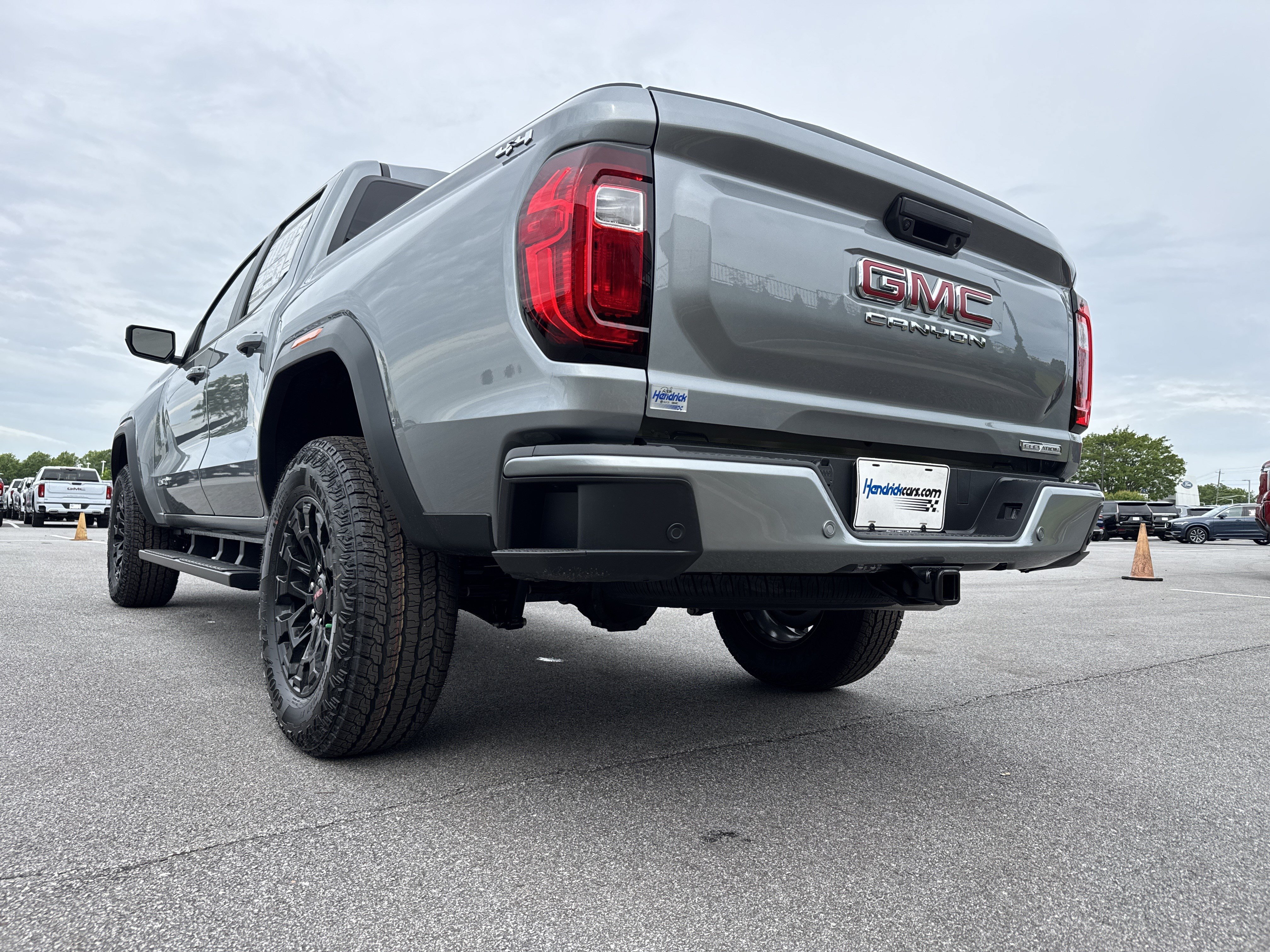 New 2026 GMC Canyon Elevation w/ Convenience Package AWD/4WD image 8
