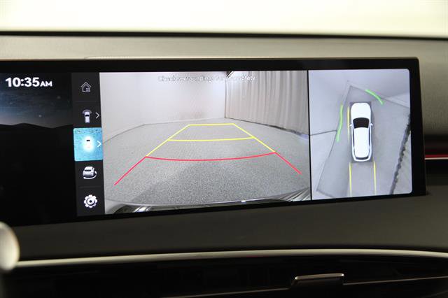 Used 2026 Genesis GV70 2.5T Advanced image 13