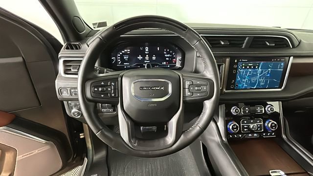 Used 2024 GMC Yukon XL Denali Ultimate w/ LPO, Floor Liner Package AWD/4WD image 15