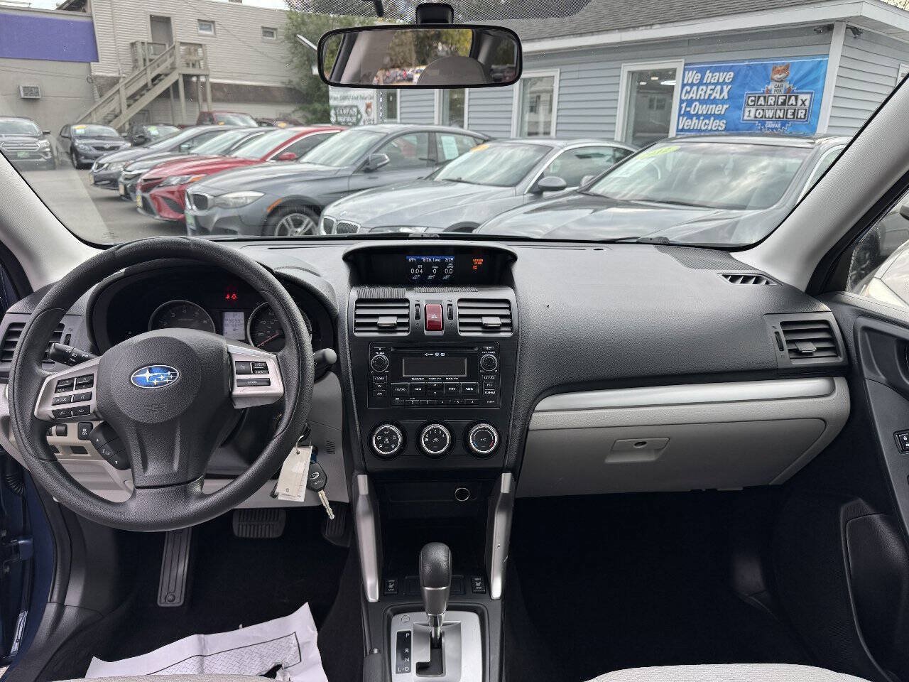 Used 2014 Subaru Forester 2.5i Premium w/ All-Weather Package AWD/4WD image 15