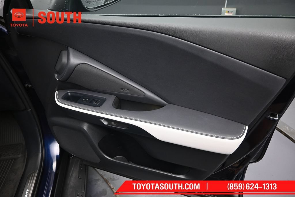 Used 2026 Lexus TX 500h AWD w/ Technology Package image 39