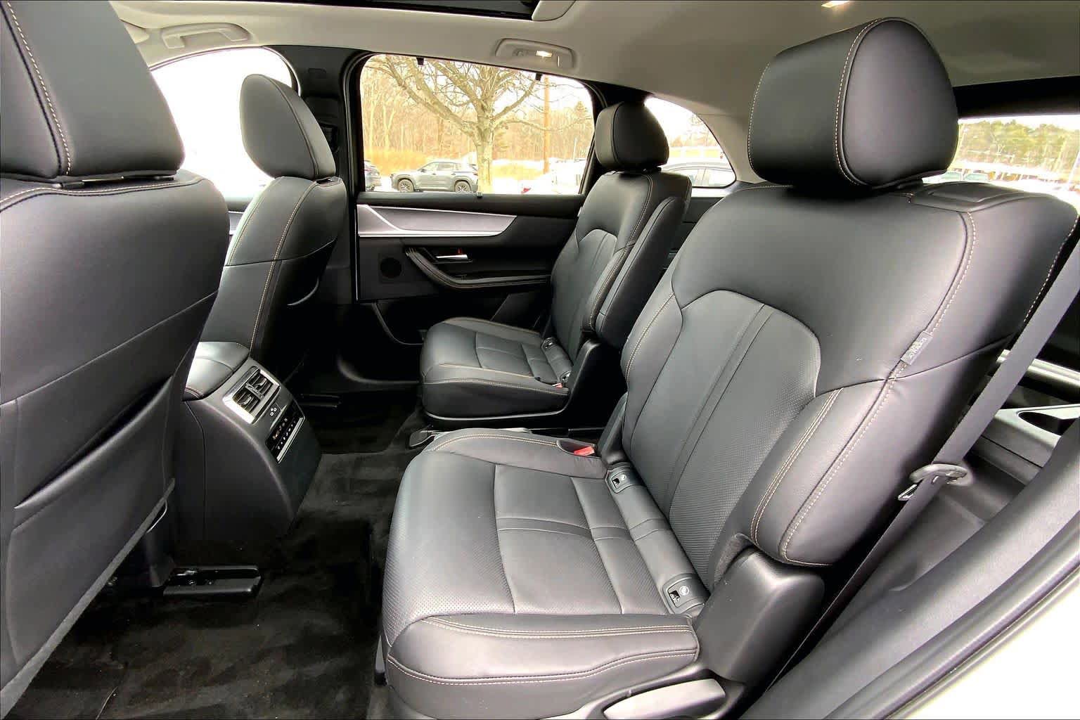 Certified 2024 MAZDA CX-90 Plug-In Hybrid w/ Premium Pkg image 21