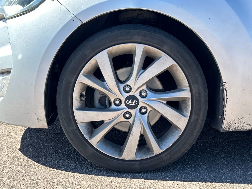 Used 2017 Hyundai Veloster image 22