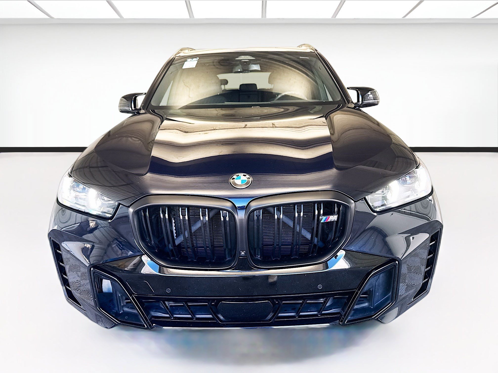 Used 2024 BMW X5 M60i w/ Executive Package AWD/4WD image 2