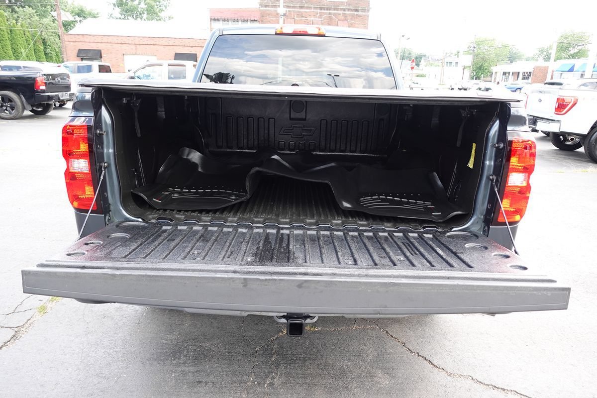 Used 2017 Chevrolet Silverado 1500 LT w/ All Star Edition AWD/4WD image 25