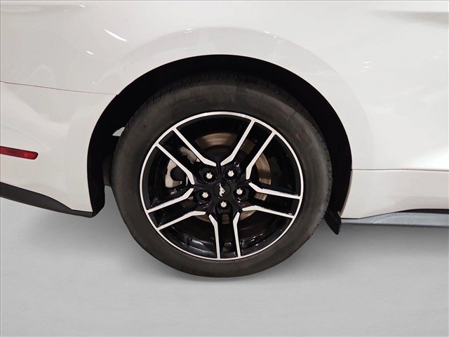 Used 2022 Ford Mustang GT Premium w/ Equipment Group 401A RWD image 20