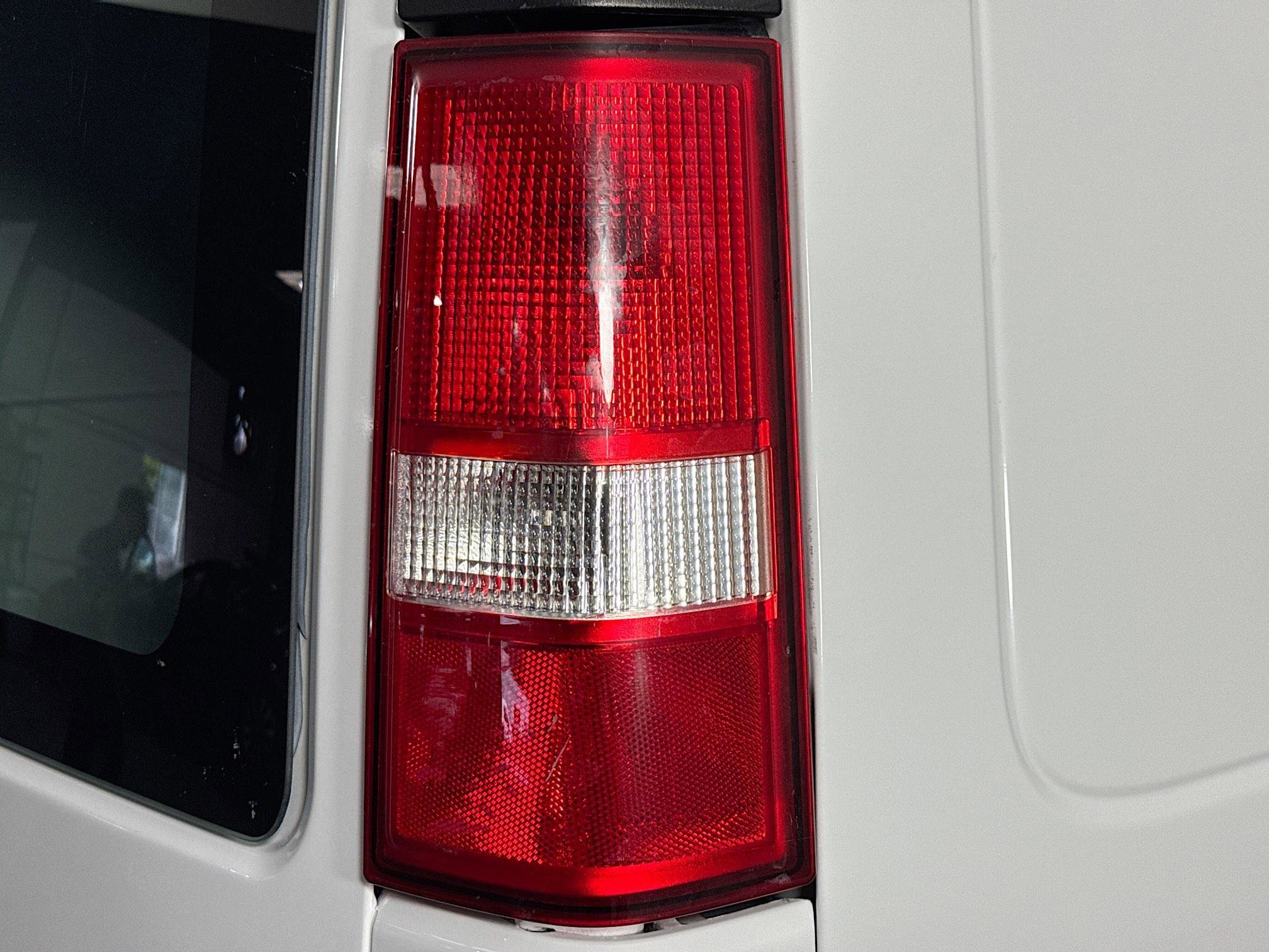 Used 2020 Chevrolet Express 2500 w/ Communications Package image 27