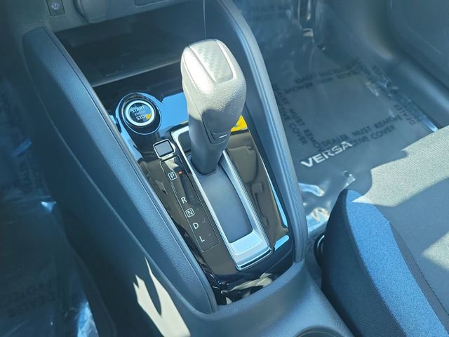 Used 2025 Nissan Versa SV w/ Trunk Package image 32