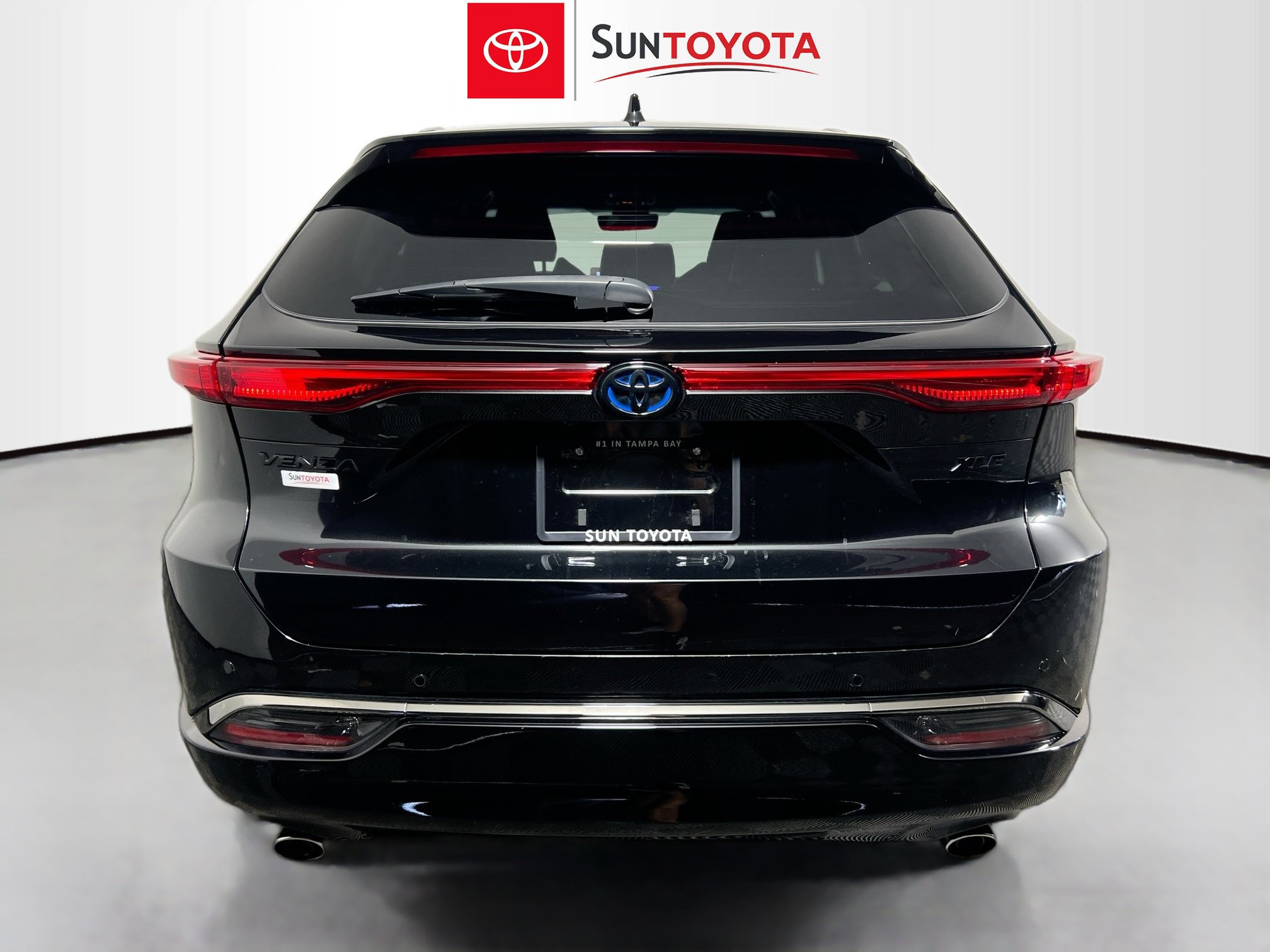 Used 2024 Toyota Venza Nightshade AWD/4WD image 5