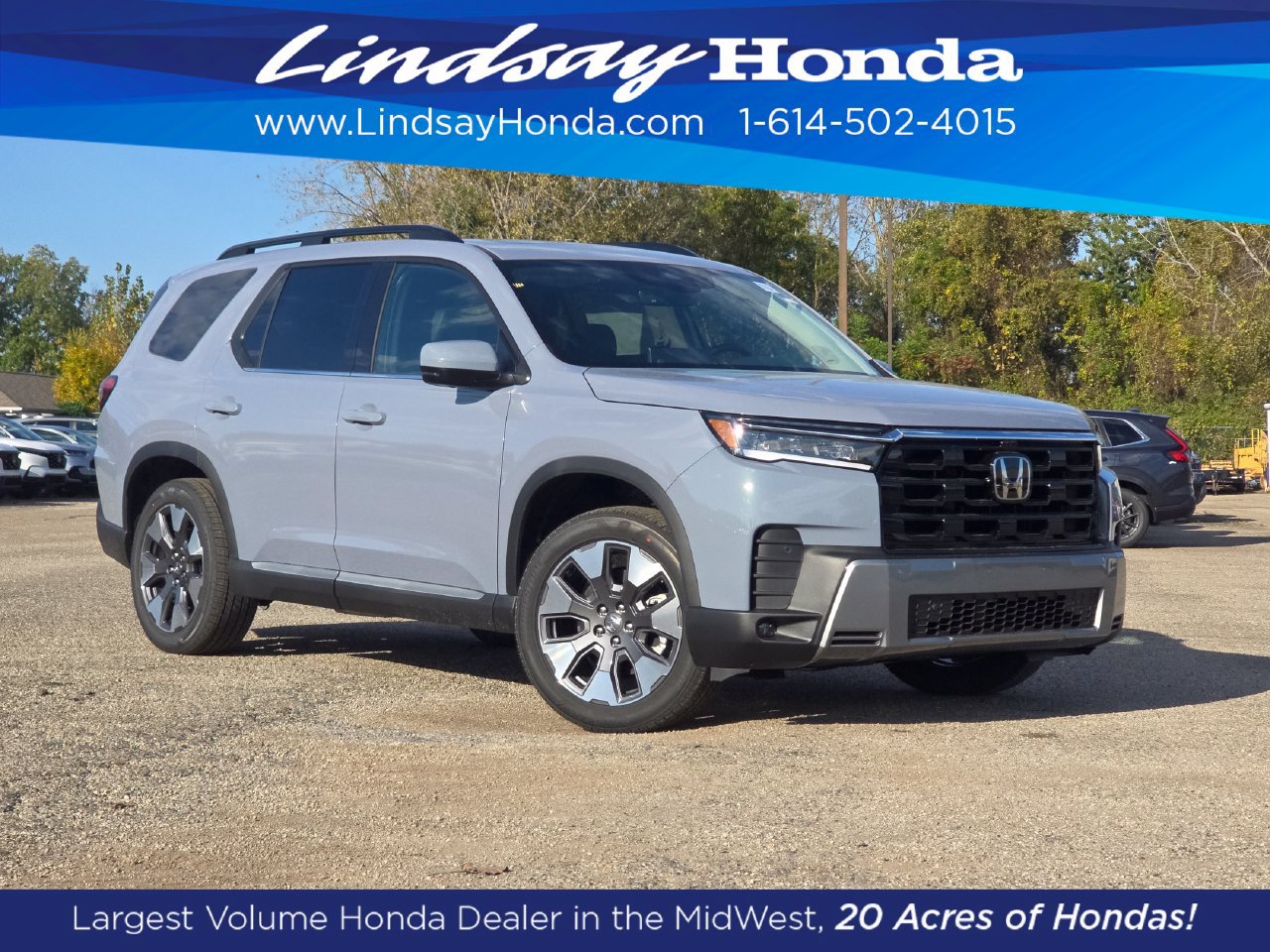 New 2026 Honda Pilot Touring image 2