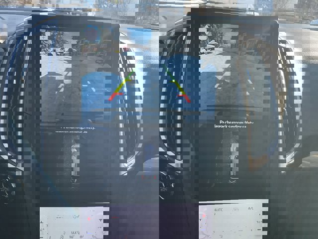 Used 2024 Ford Edge SEL image 23