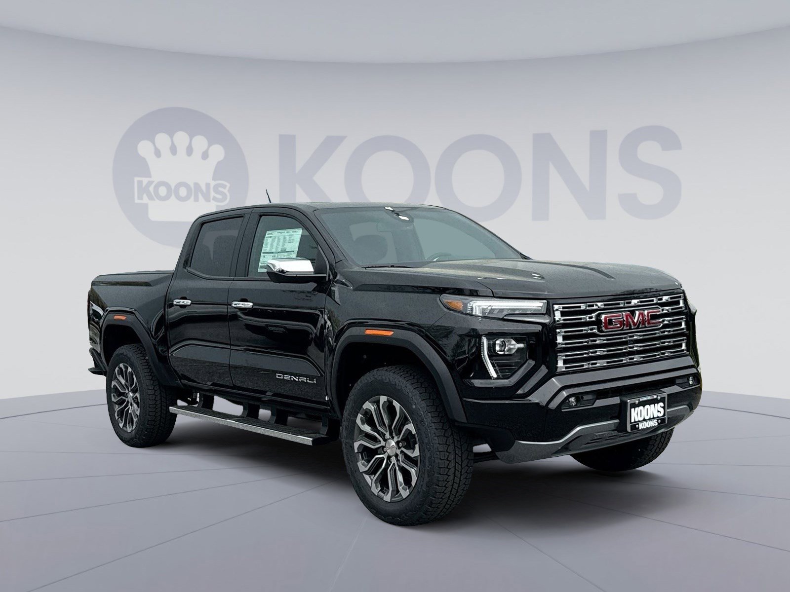New 2026 GMC Canyon Denali image 10