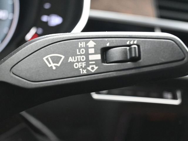 Used 2021 Audi A8 L 3.0T w/ Executive Plus Package image 27