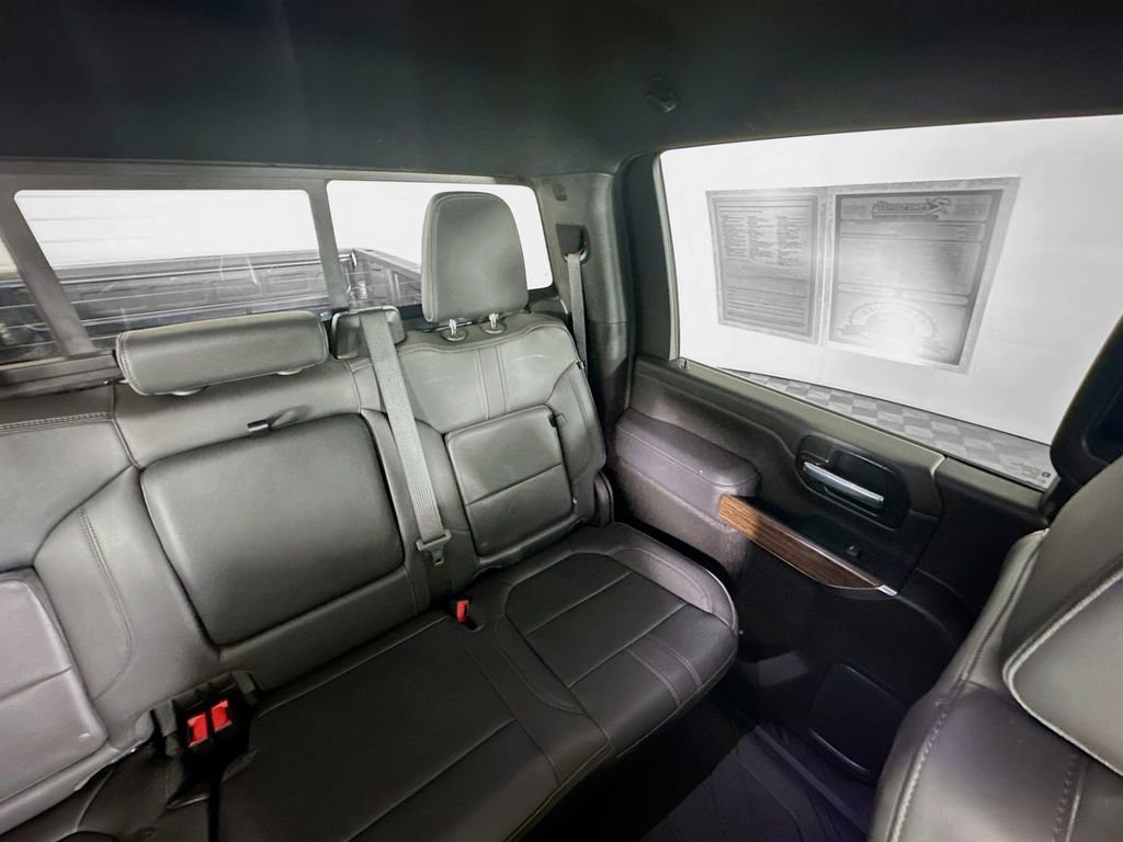 Used 2022 Chevrolet Silverado 2500 High Country image 14
