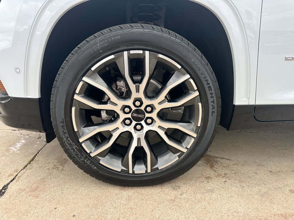 New 2026 GMC Acadia Denali Ultimate image 13