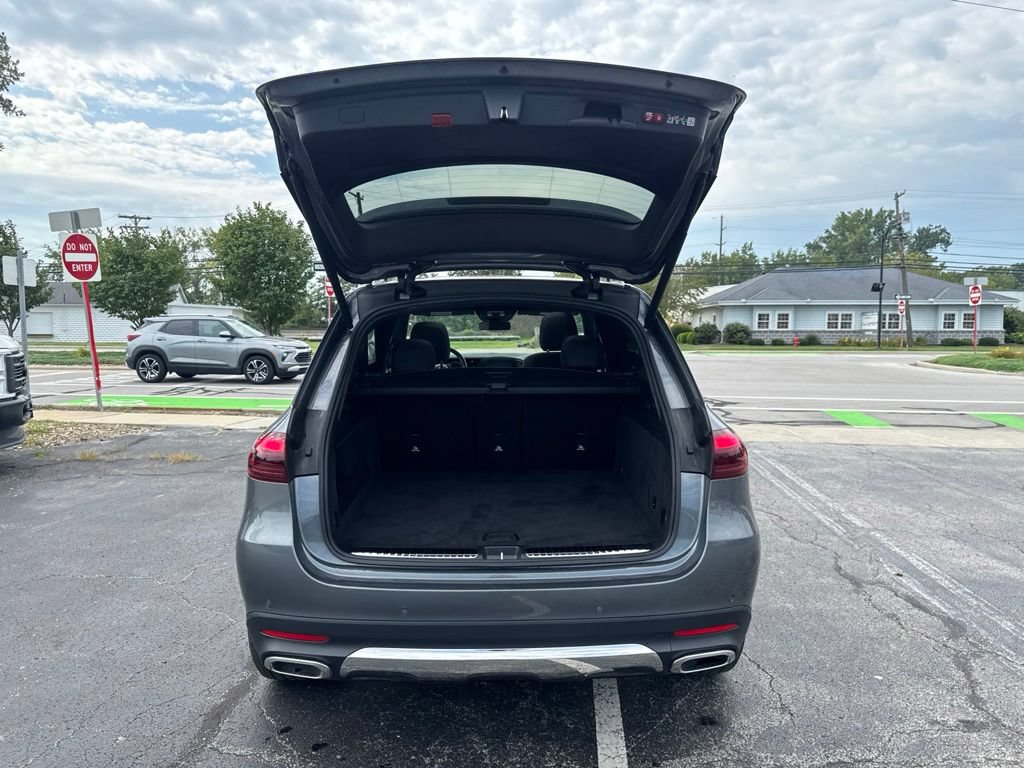 Used 2026 Mercedes-Benz GLE 350 4MATIC w/ Driver Assistance Package image 45