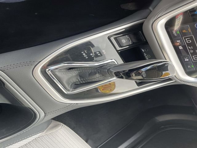 Used 2025 Subaru Outback Premium w/ Popular Package #1A image 23