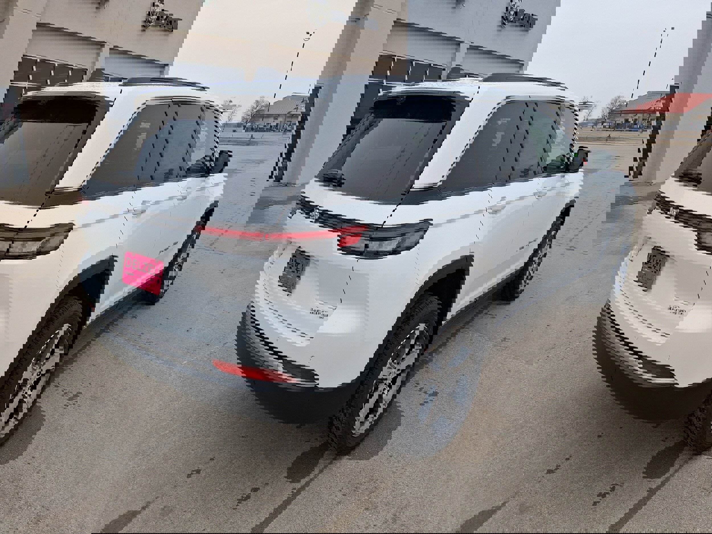 New 2026 Jeep Grand Cherokee Limited image 8