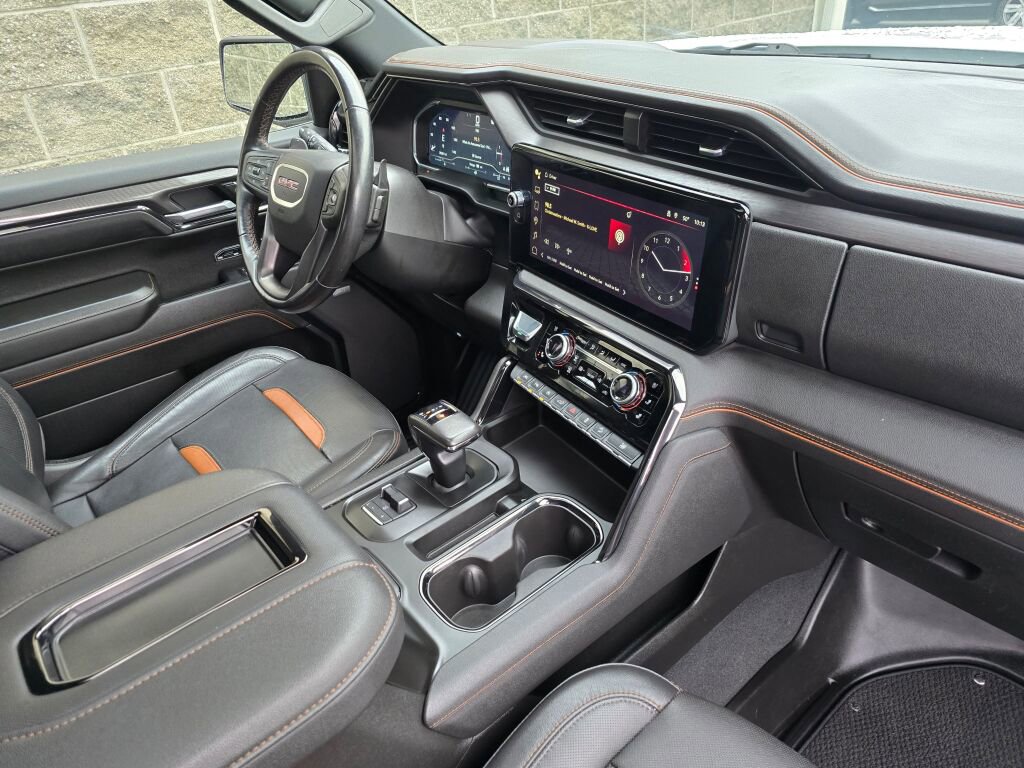 Used 2022 GMC Sierra 1500 AT4 w/ AT4 Premium Package image 18