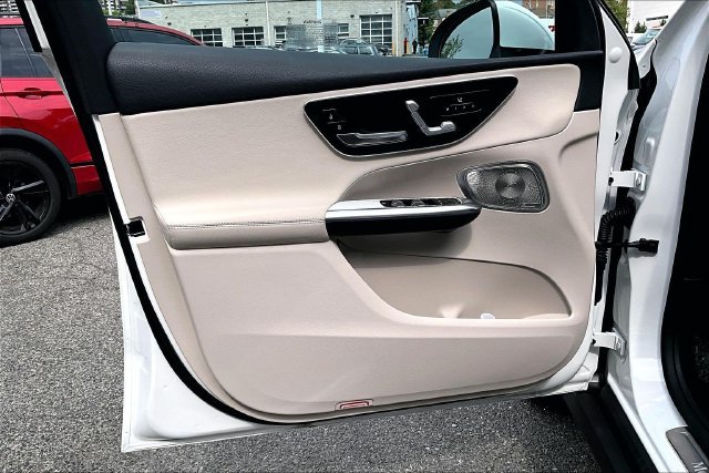 Certified 2026 Mercedes-Benz GLC 300 4MATIC image 18
