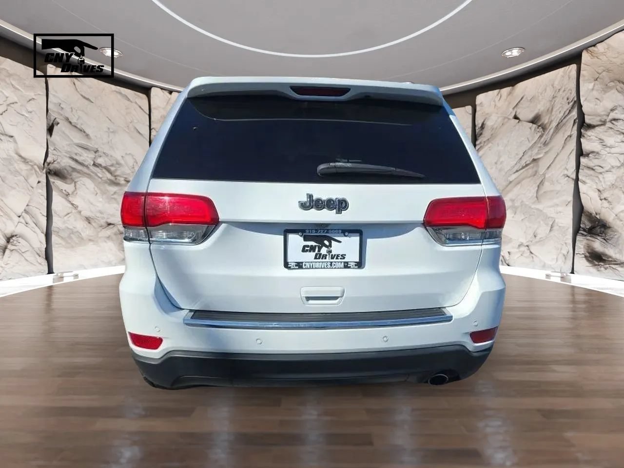 Used 2014 Jeep Grand Cherokee Limited AWD/4WD image 6