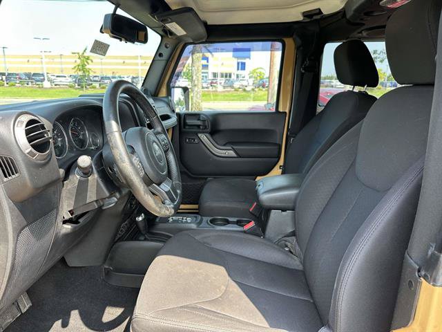 Used 2013 Jeep Wrangler Sport AWD/4WD image 32