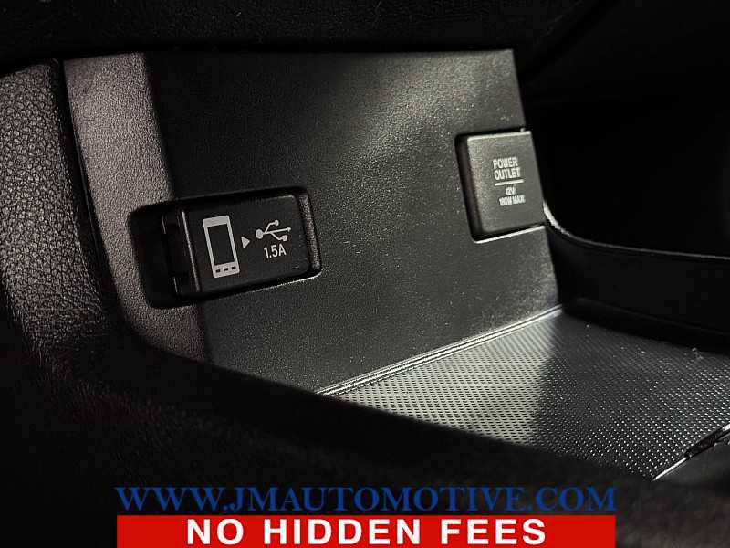 Used 2017 Honda Civic Touring image 36