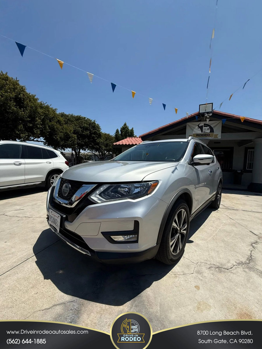 Used 2019 Nissan Rogue SV w/ Premium Package