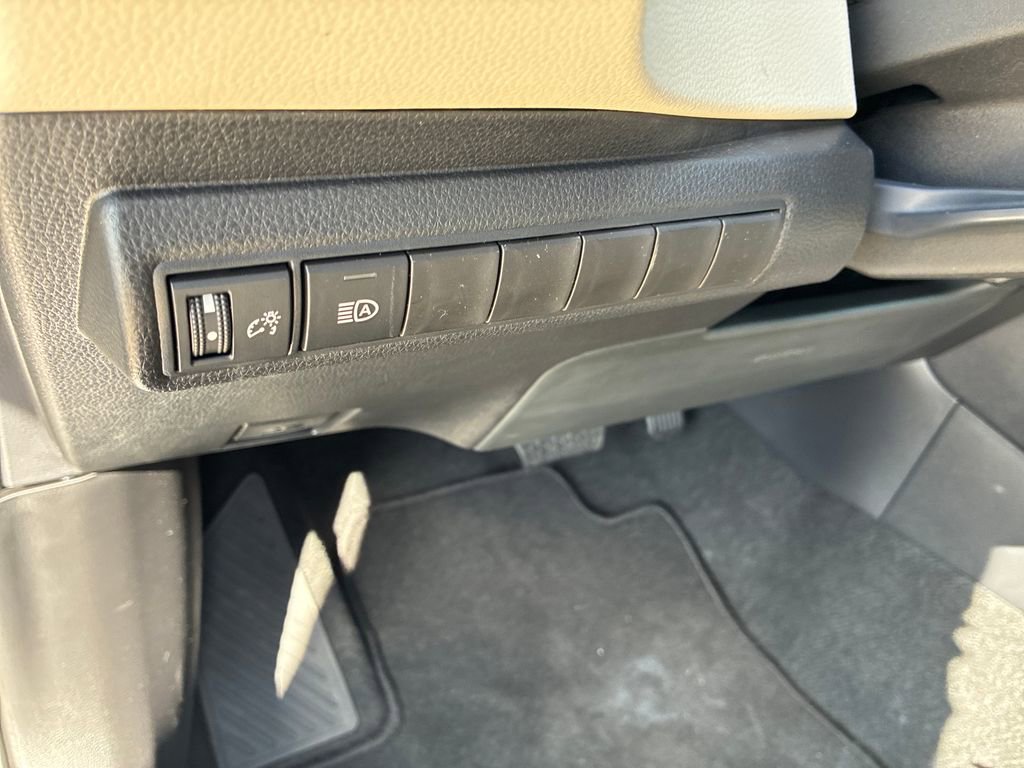 New 2026 Toyota Corolla LE FWD image 37