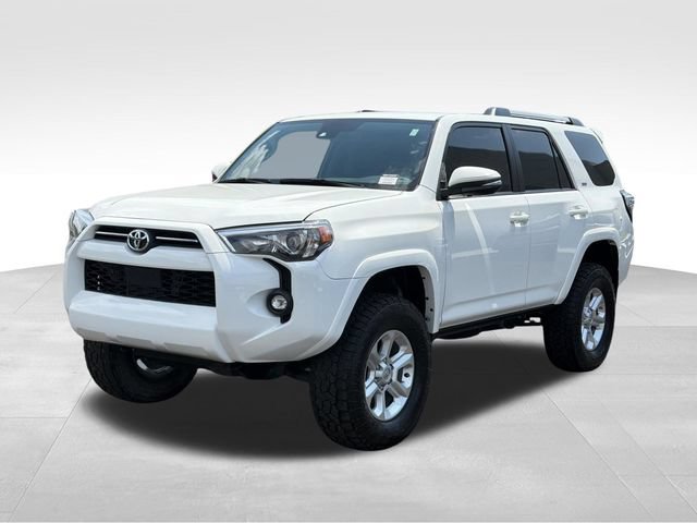 Used 2021 Toyota 4Runner SR5 Premium w/ Moonroof Package AWD/4WD image 3