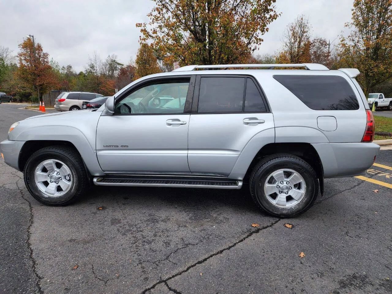 Used 2004 Toyota 4Runner Limited image 11