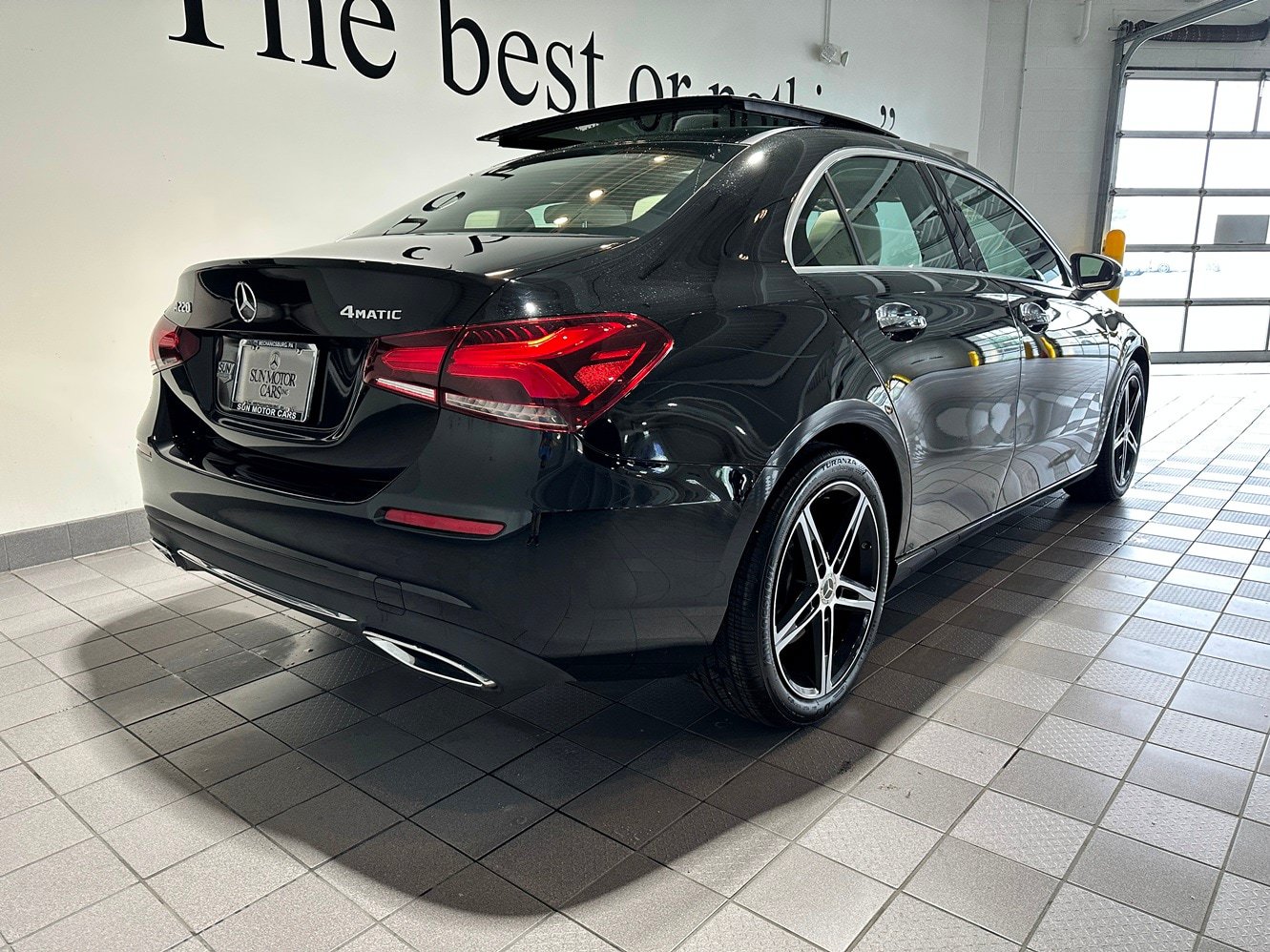 Certified 2022 Mercedes-Benz A 220 4MATIC image 4