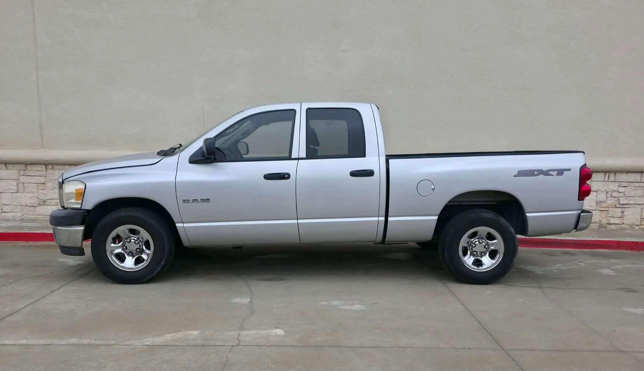Used 2008 Dodge Ram 1500 Truck ST RWD image 7