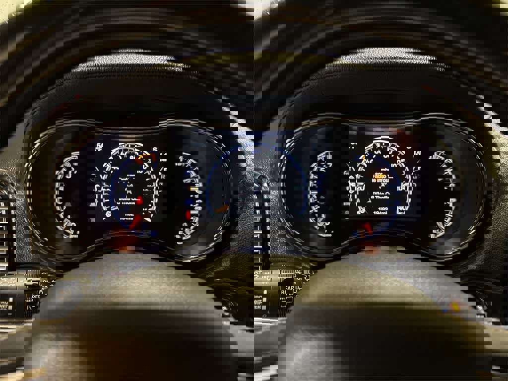 Used 2019 Jeep Grand Cherokee Overland image 41