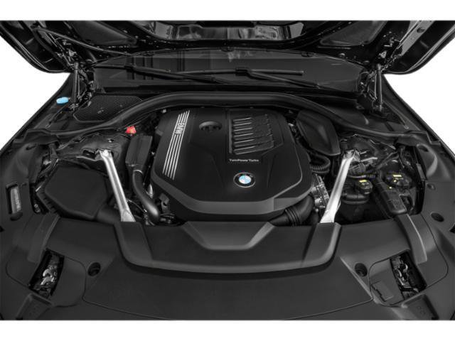 Used 2021 BMW 740i w/ M Sport Package image 15