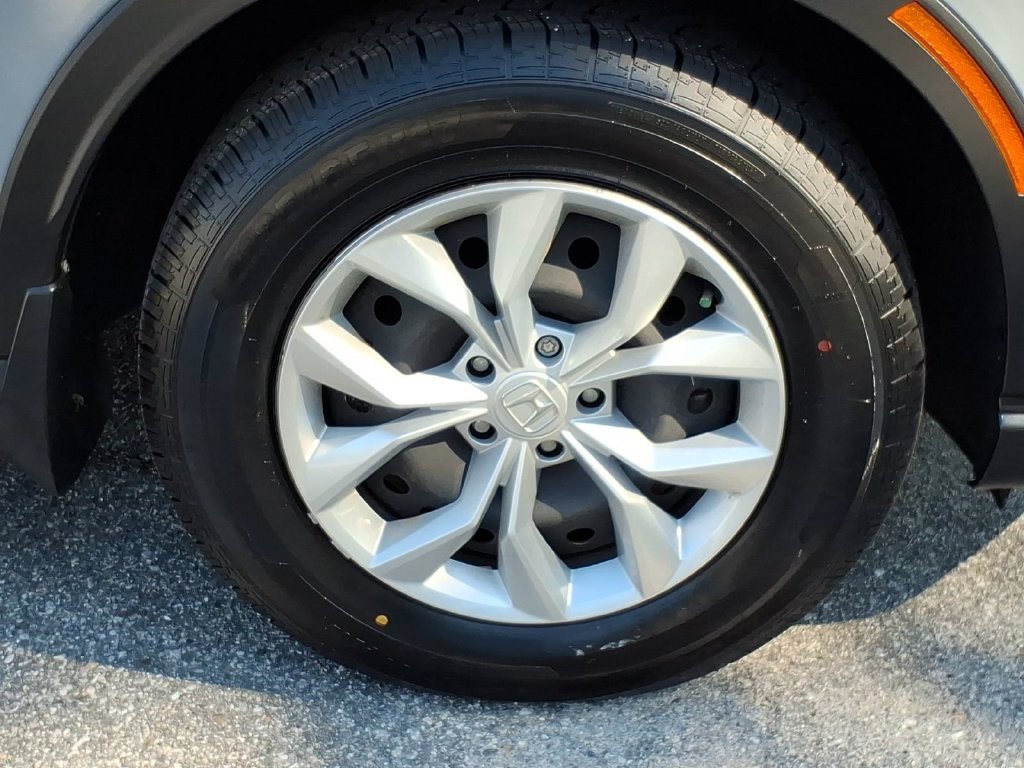 Used 2024 Honda CR-V LX image 4